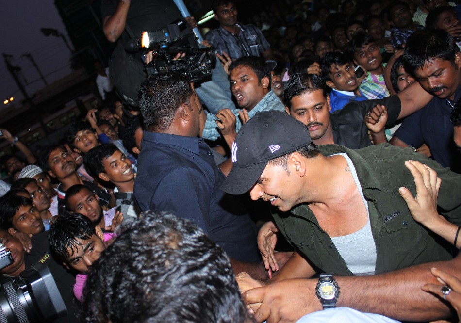 Akshay Kumar at Gaiety Galaxy Akshay Kumar