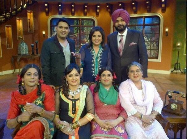Farah Khan with the CNWK Sast (Farah Khan Twitter) Farah Khan with the CNWK Sast (Farah Khan Twitter)