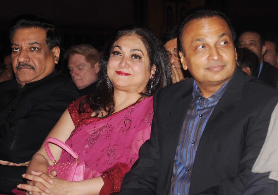 Sonakshi Sinha and Kamal Haasan at 15th Mumbai Film Festival [PHOTOS ...