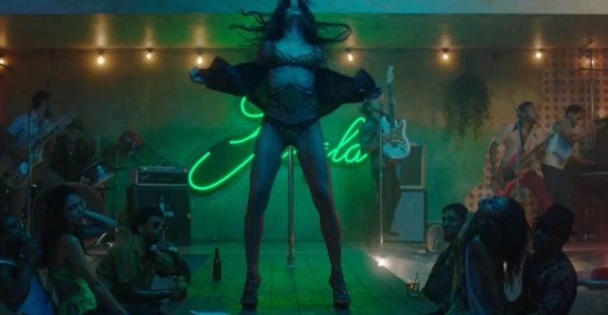 Freida Pinto in Bruno Mars' Freida Pinto