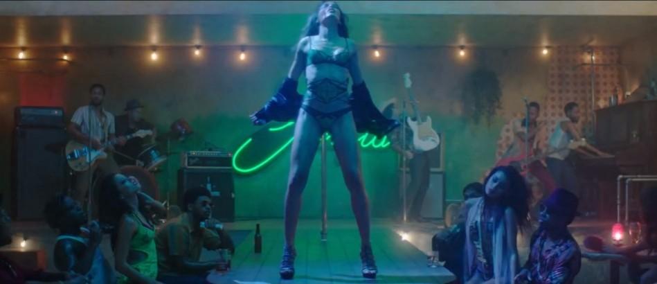 Freida Pinto in Bruno Mars' Freida Pinto