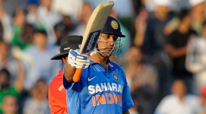 Dhoni India