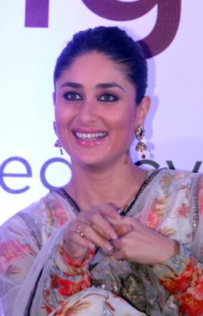 Kareena Kapoor at Malabar Gold and Diamond online store launch event. Kareena Kapoor