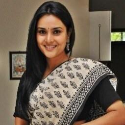 Ramya (Divya Spandana/Ramya Twitter) Ramya (Divya Spandana/Ramya Twitter)