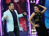 salman-and-priyanka-dance-it-out-photo-varinder-chawla
