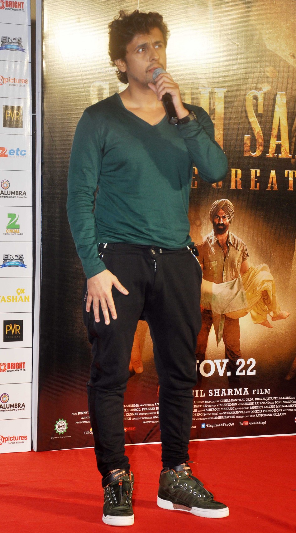 Sonu Nigam at Singh Saab The Great music launch Sonu Nigam