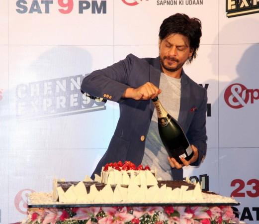 Shah Rukh Khan at Chennai Express success party Shah Rukh Khan