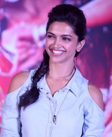 Will Deepika Padukone Groove to Item Song in Salman Khan's 'Kick ...