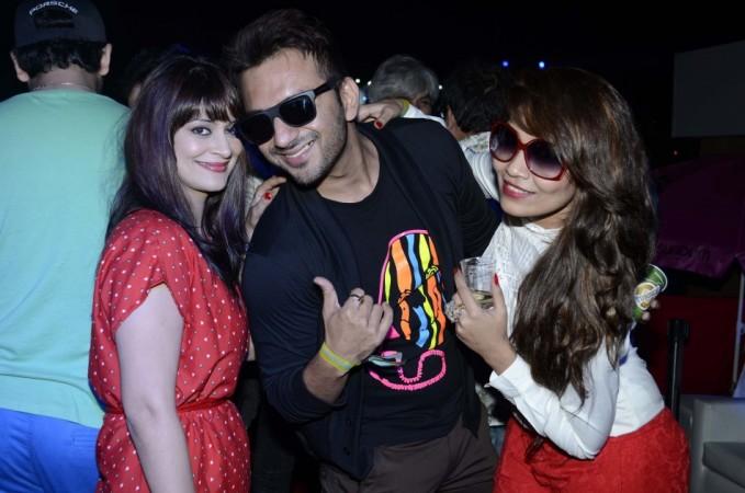 Candy Brar, Ali Merchant and Aliza Khan at party Candy Brar, Ali Merchant, Aliza Khan