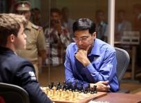 anand-carlsen-chess
