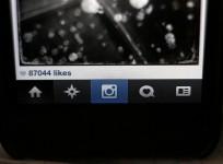 instagram-app-on-a-mobile-device-screen-2013