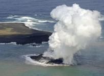 japan-volcano-erupts-creating-new-island