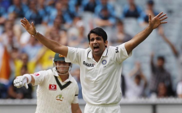 Veteran pacer Zaheer Khan is aiming for a comeback in the Champions League T20 Zaheer Khan