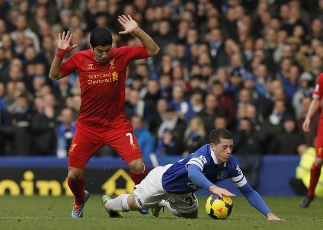 Luis suarez challenges Ross Barkley during the Merseyside Derby, November 23. Reuters Suarez Barkley Liverpool Everton