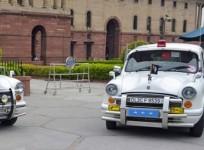 vip-cars-with-red-beacon