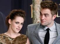 kristen-stewart-has-reportedly-declined-robert-pattinsons-invitation-to-join-him-in-london-for-the-christmas-reuters