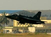 the-light-combat-aircraft-tejas-takes-to-sky-in-bengaluru-on-friday-20-december-2013-lca-tejas-received-initial-operational-clearance-for-induction-into-indian-air-force