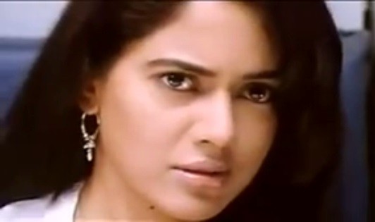 Sameera Reddy (Screenshot from YouTube Video)