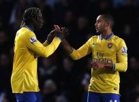 walcott-sagna-arsenal