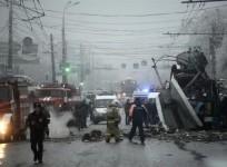 members-of-the-emergency-services-work-at-the-site-of-a-bomb-blast-on-a-trolleybus-in-volgograd-december-30-2013