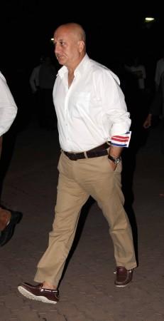 Farooq Sheikh's Funeral