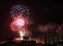 the-best-places-to-go-to-see-the-new-years-eve-2013-fireworks-display-in-sydney-australia-watch