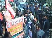 hindu-raksha-dal-activists-pose-for-cameras-after-vandalizing-aap-office-in-ghaziabad-8-january-2013