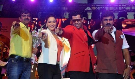 Madhuri Dixit at Spinnathon 2014 Madhuri Dixit at Spinnathon 2014