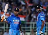 ms-dhoni-r-ashwin-india