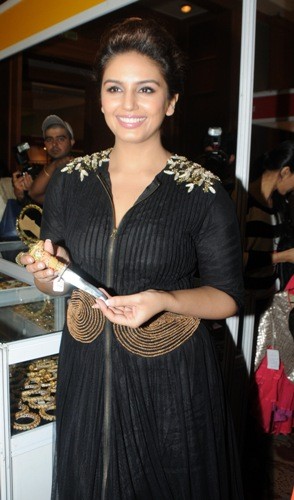 Huma Qureshi at Shagun 2014 Huma Qureshi at Shagun 2014