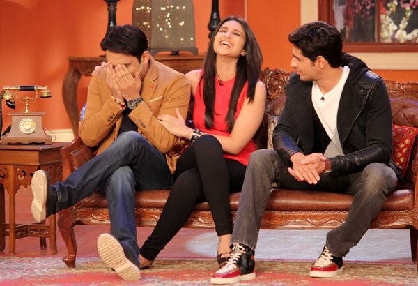 Sidharth Malhotra and Parineeti Chopra on Comedy Nights with Kapil