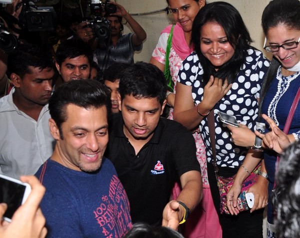 special screening of JAI HO for NGO kids at ketnav special screening of JAI HO for NGO kids at ketnav