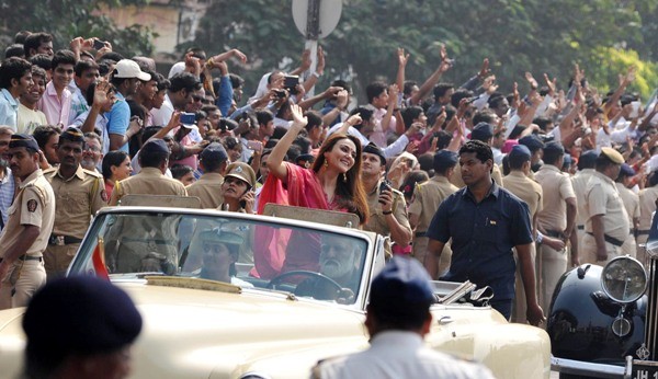 Priety Zinta at Mumbai's Republic Day Parade Priety Zinta at Mumbai's Republic Day Parade