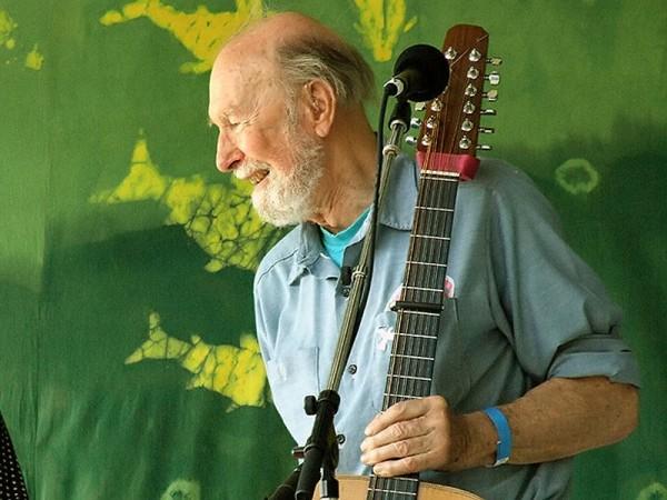 Pete Seeger is best known for spearheading an American folk revival