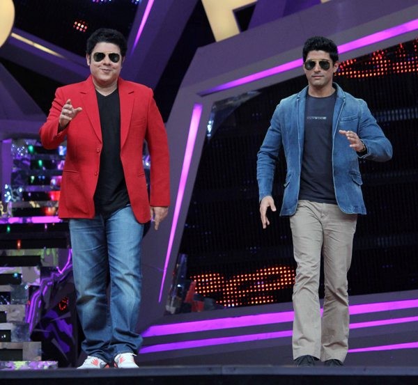 Farhan Akhtar & Sajid Khan on Nach Baliye Grand Finale Farhan Akhtar & Sajid Khan on Nach Baliye Grand Finale