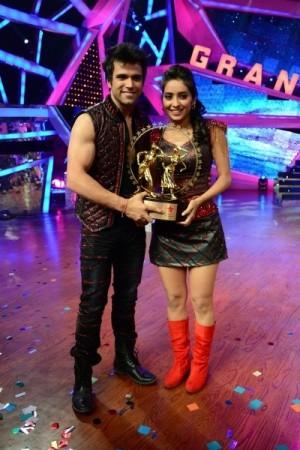 Rithvik and Asha Winners Of Nach Baliye 6 Rithvik and Asha Winners Of Nach Baliye 6
