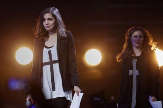 Russian punk rock band Pussy Riot members Nadezhda Tolokonnikova (L) and Maria Alyokhina are pictured during the Amnesty International Bringing Human Rights Home concert in New York February 5, 2014. Russian punk rock band Pussy Riot members Nadezhda Tolokonnikova (L) and Maria Alyokhina are pictured during the Amnesty International Bringing Human Rights Home concert in New York February 5, 2014 (Reuters)