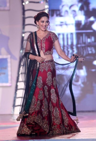 Celeb walk for Malhotra's at lilavati hospital's ‘Save the Girl Child’ event