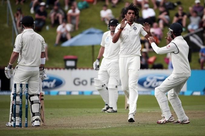 Ishant Sharma celebrates with wicket of Tom Latham in the second Test between India and New Zealand, 14 February. Reuters Ishant Sharma India New Zealand