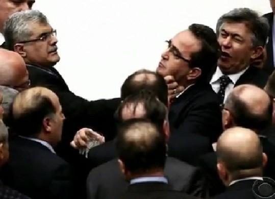 Turkish MPs brawl in Parliament/Videograb Turkish MPs brawl in Parliament/Videograb