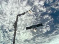 garbage-filled-supply-ship-departs-space-station