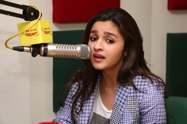 Alia Bhatt visited Radio Mirchi