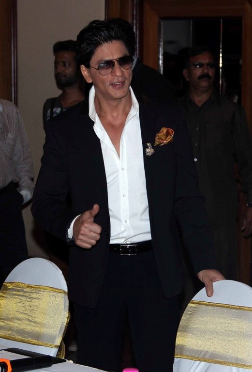 Shahrukh Khan Launch Discovery Channel's 'Living with KKR' Shahrukh Khan Launch Discovery Channel's 'Living with KKR'