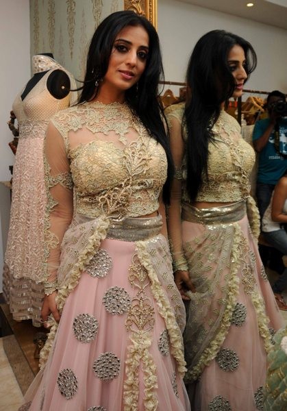 Mahi Gill gets a makeover for her upcoming film 'Gangs of Ghosts'