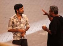 dhanush-with-balki-varinder-chawla