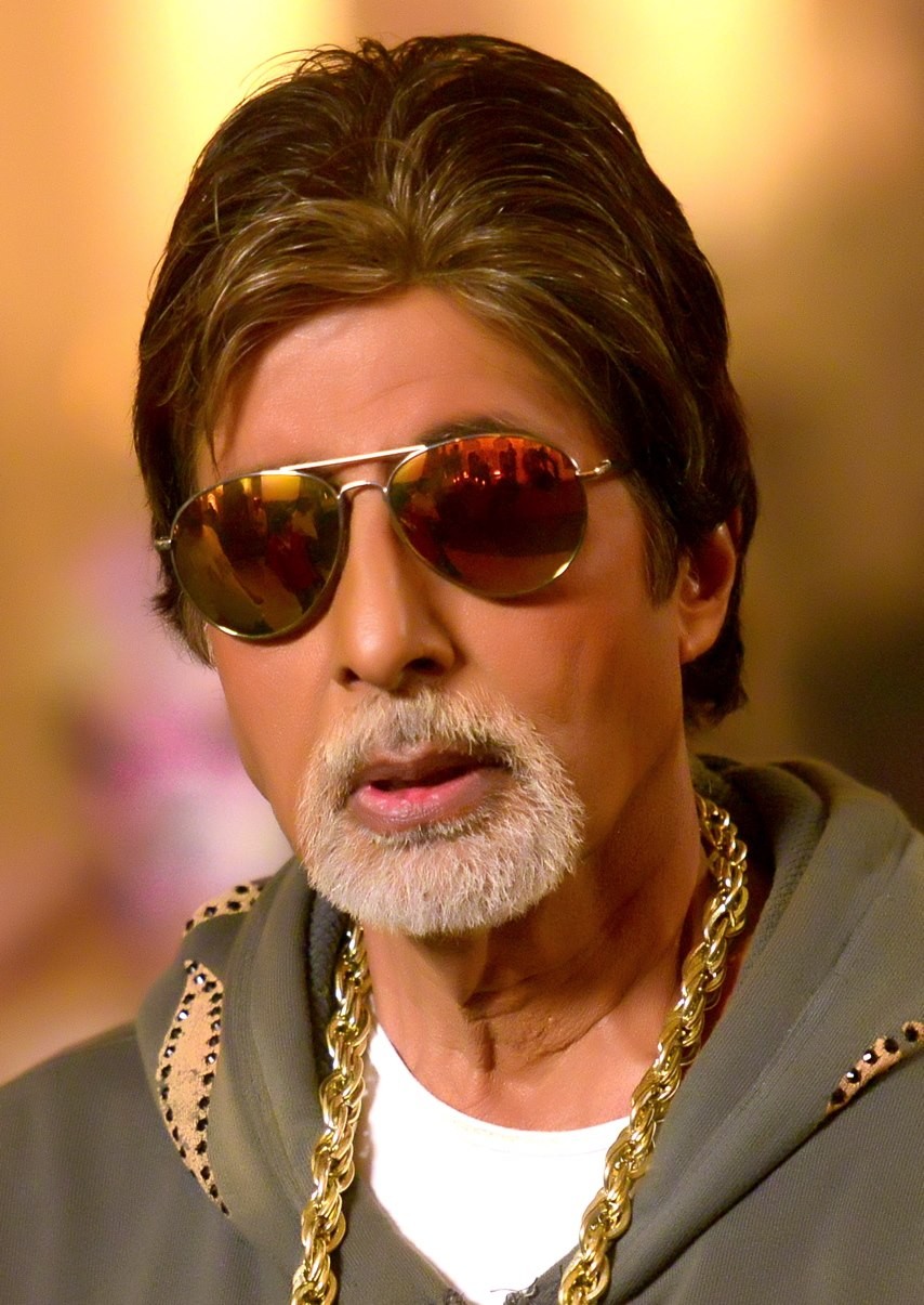 All you need to know about the kind of gadgets Amitabh Bachchan likes |  Filmfare.com