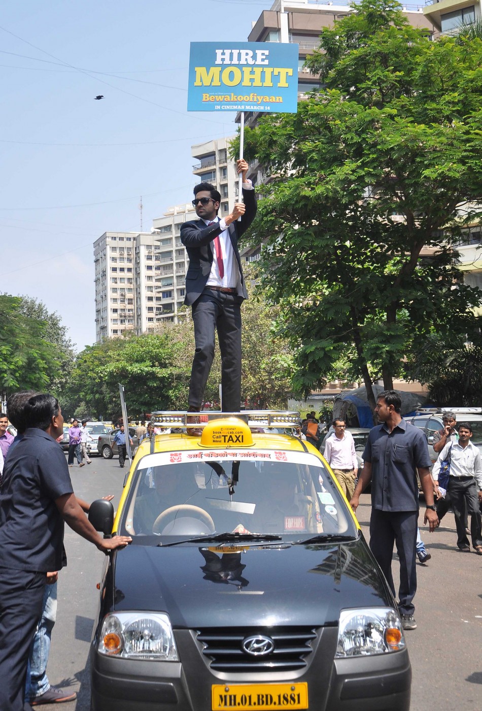 Ayushmann Khurrana, the lead actor of 'Bewakoofiyaan' promotes his upcoming film outside status restaurant at Nariman Point, Mumbai.
