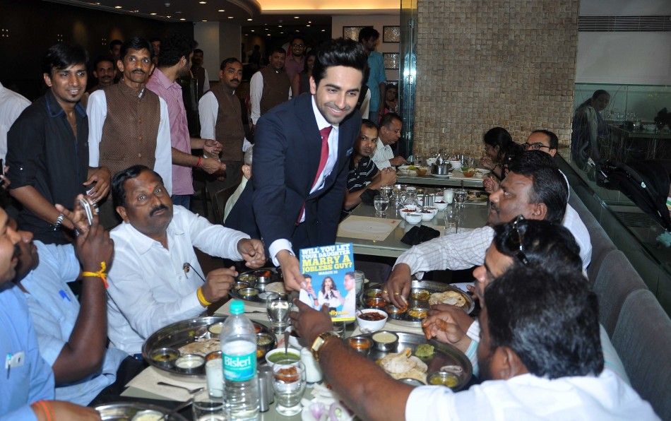 Ayushmann Khurrana promotes Bewakoofiyaan at Nariman Point, Mumbai.