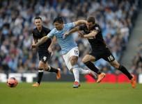 sergio-aguero-manchester-city-james-mcarthur-wigan