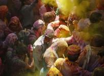 holi